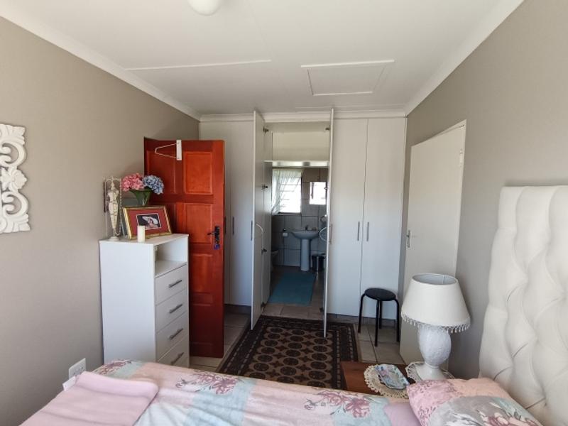 2 Bedroom Property for Sale in Tergniet Western Cape